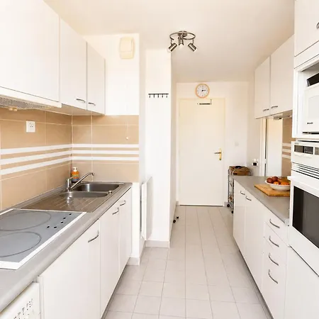 Apartment Spacieux T3, Terrasse Vue Montagne - 6 Pers. - Fr-1-472-221